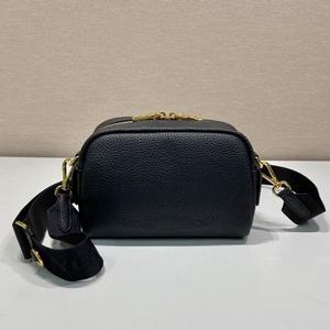 Prada Handbags 396